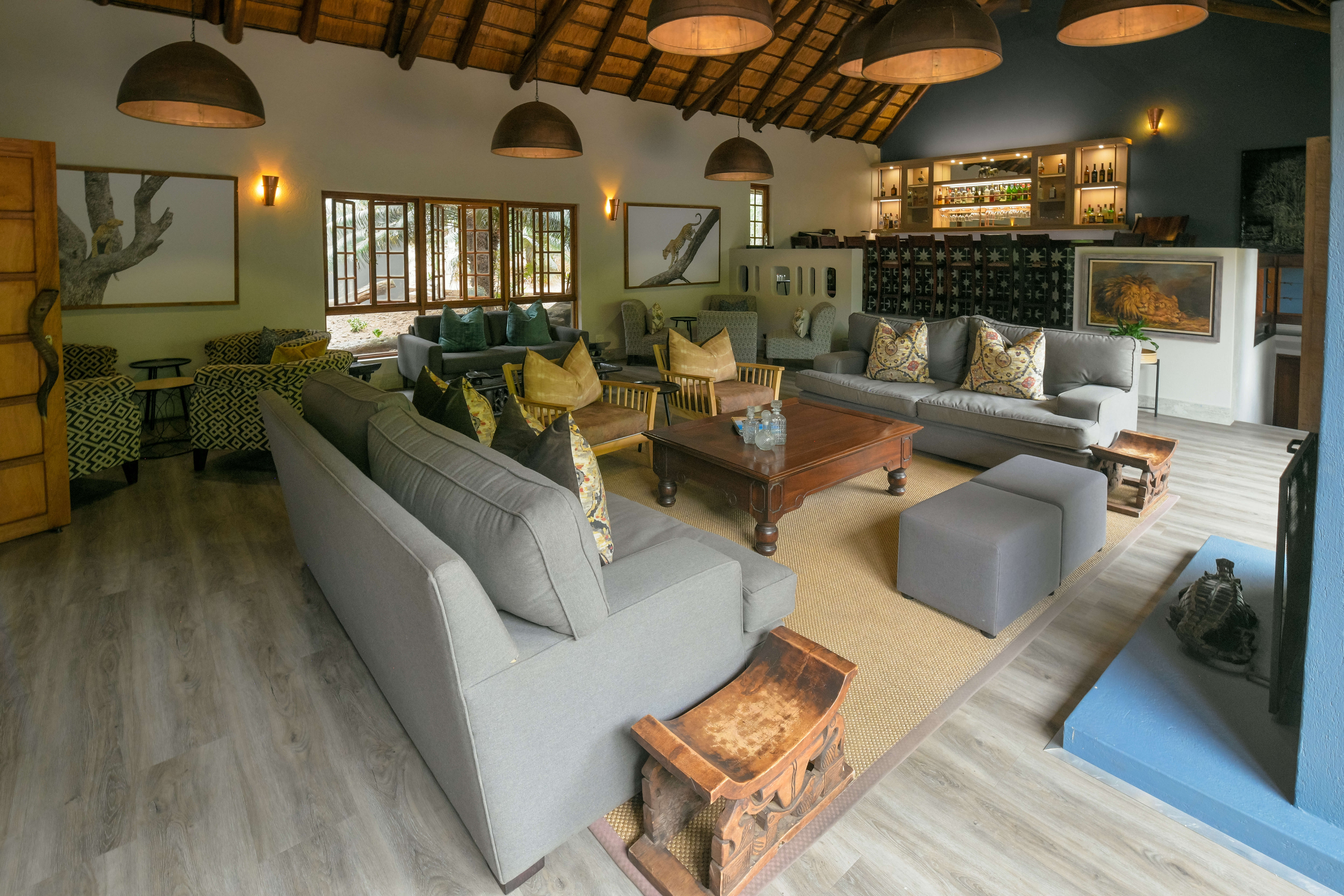 bar and lounge sabi sands